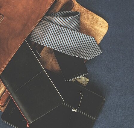 Stilfuld og moderne: De nyeste herretøjstrends på Shopside.dk